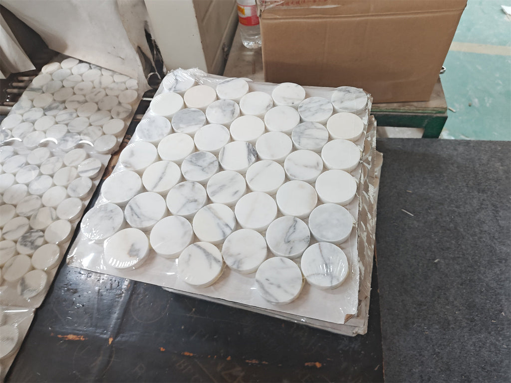 Arabescato Corchia PennyRound polished white marble mosaic tiles with gray veining