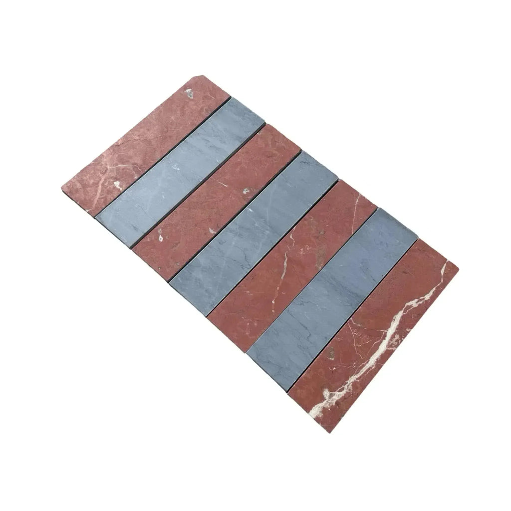 Alternating red and gray brick pattern in Bardiglio Imperiale Rojo Alicante tile