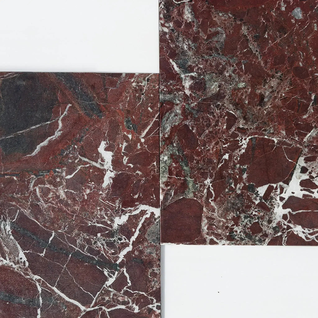 Red marble tiles with white veining from Bari in Rosso Levanto and Bianco Dolomite set