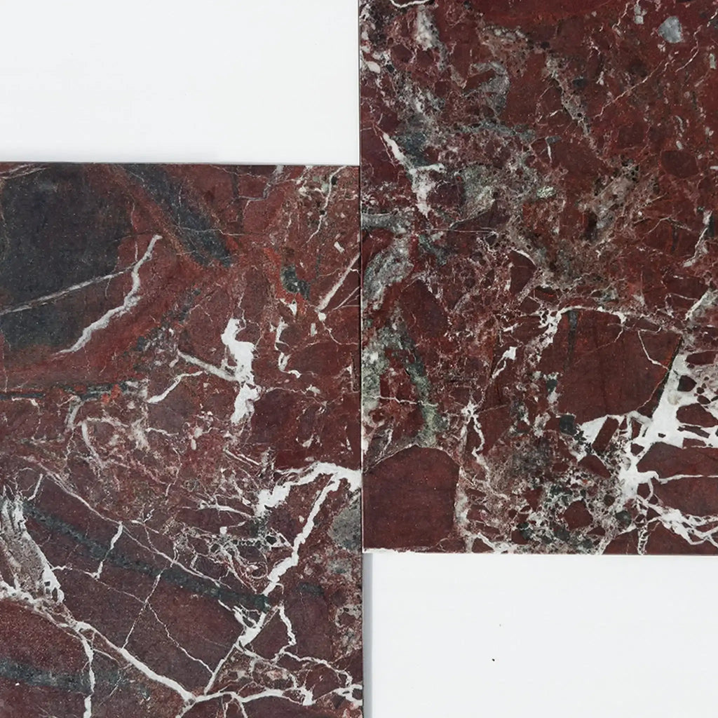 Red marble tiles with white veining from Bari in Rosso Levanto and Bianco Dolomite set