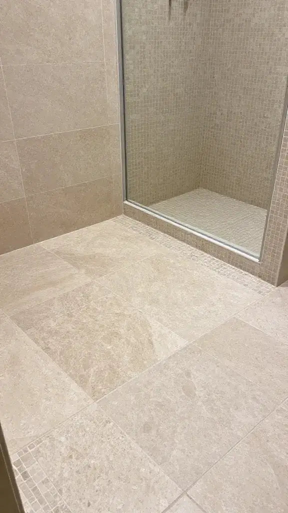 Seamless Transitions Between Different Tile Sizes