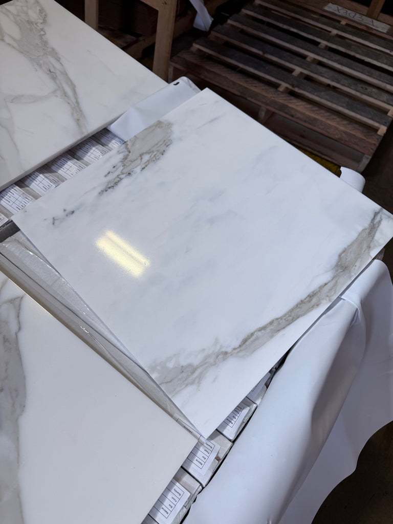 Calacatta Gold Marble 18x18 polished white tile with gray veining