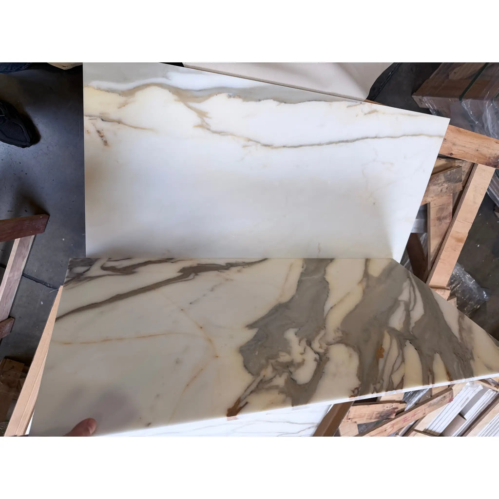 Polished Calacatta Gold marble slab with white gray veining, 18x36