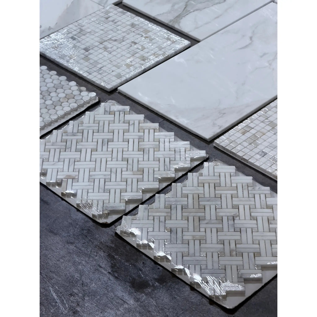 Calacatta Gold Stanza polished mosaic marble tile with woven pattern