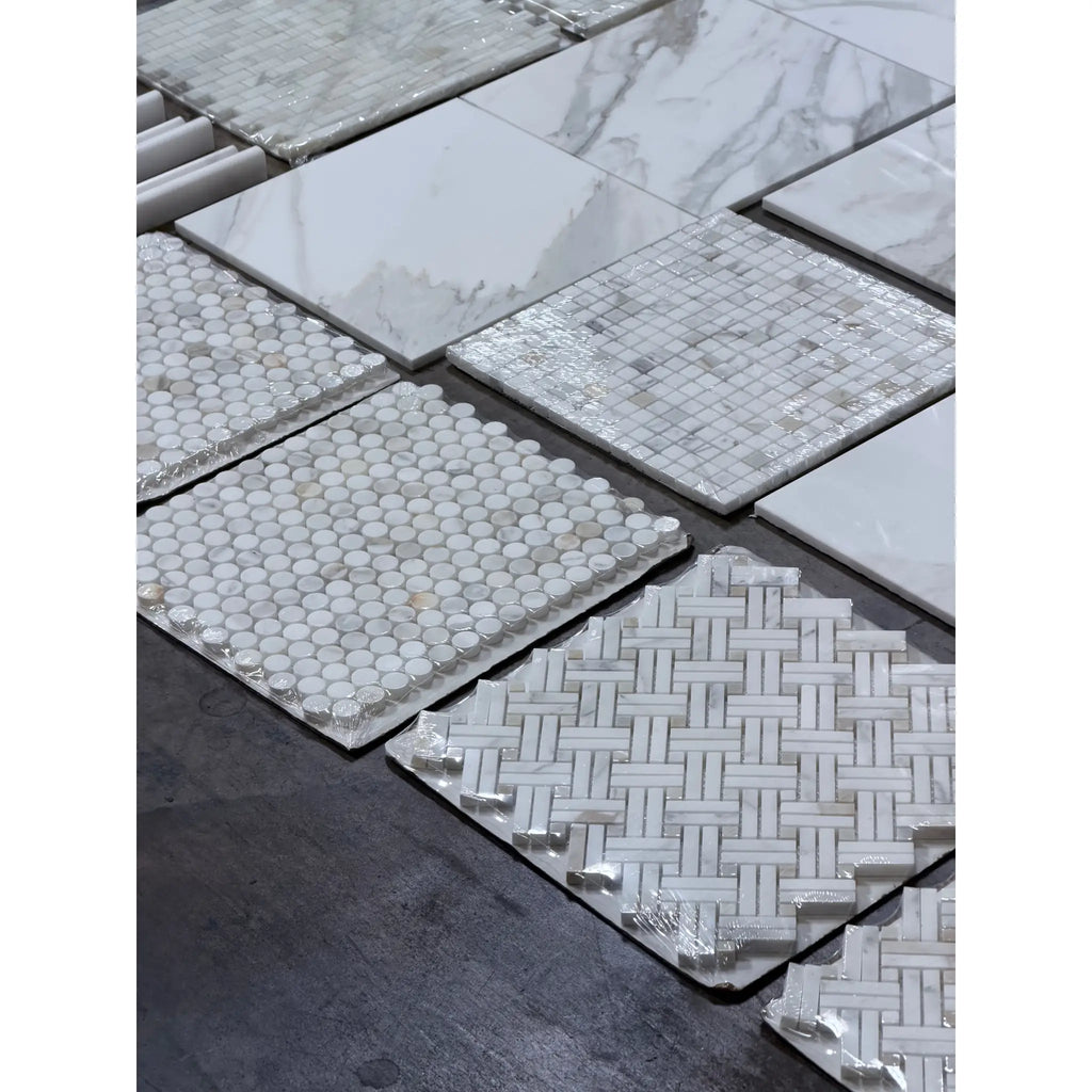 Calacatta Gold Stanza polished mosaic marble tile in white patterns