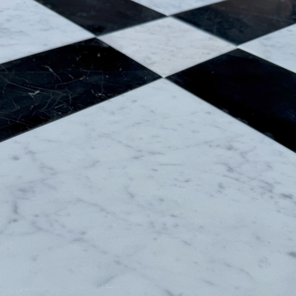 Black and white checkered marble floor from Castello in Nero Marquina and Carrara White