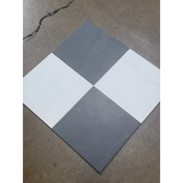 Gray and white checkered marble tiles from Checkerboard Bardiglio Imperiale and Bianco Dolomite set