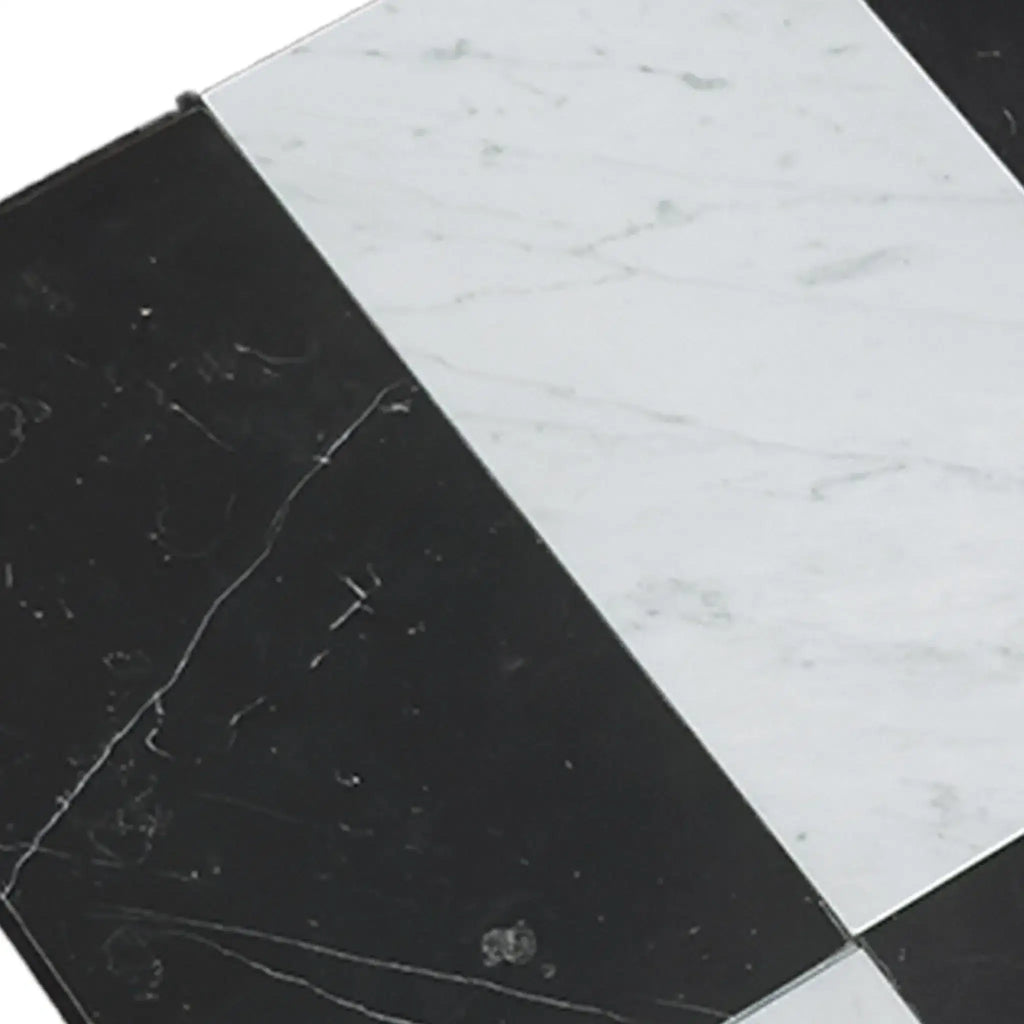 Black and white checkered marble tiles in Como in Carrara White and Nero Marquina set