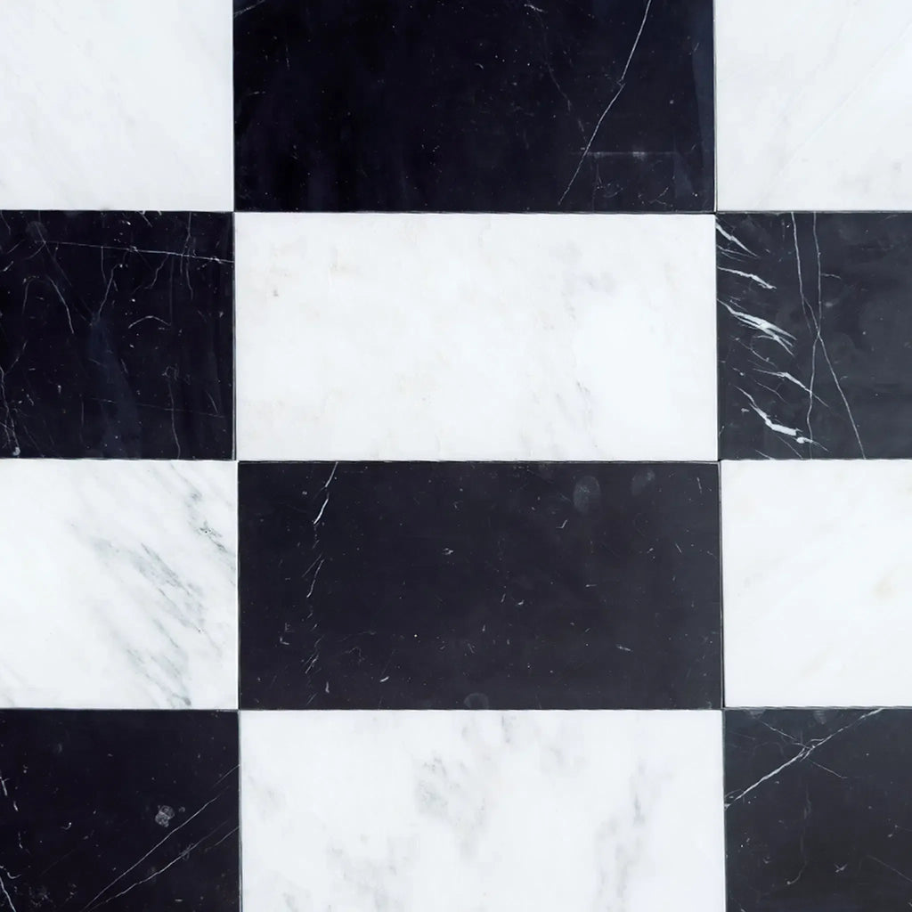 Black and white checkered marble tiles from Como in Oriental White and Nero Marquina set