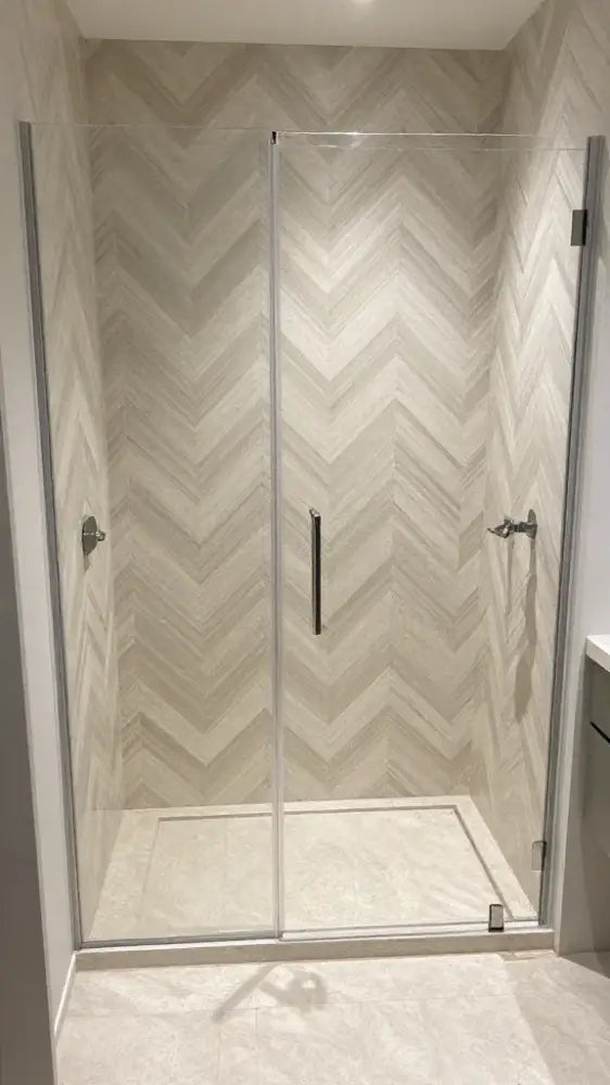 Chevron Cut Veined Panels