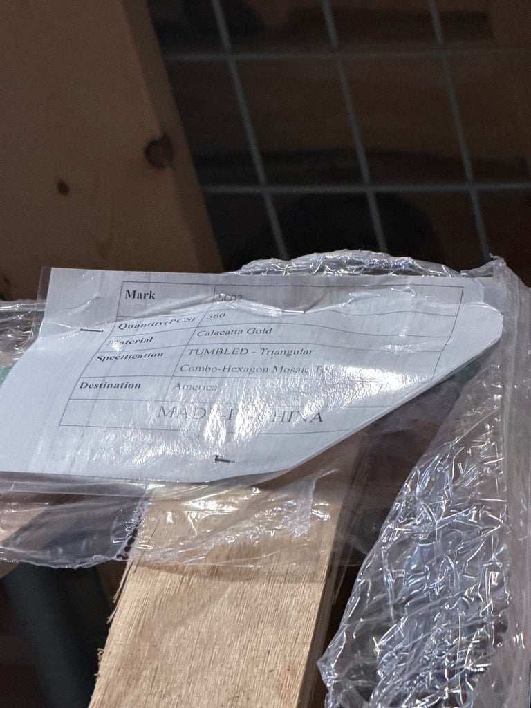 Calacatta Gold tumbled triangular hexagon mosaic tiles, 100 pieces