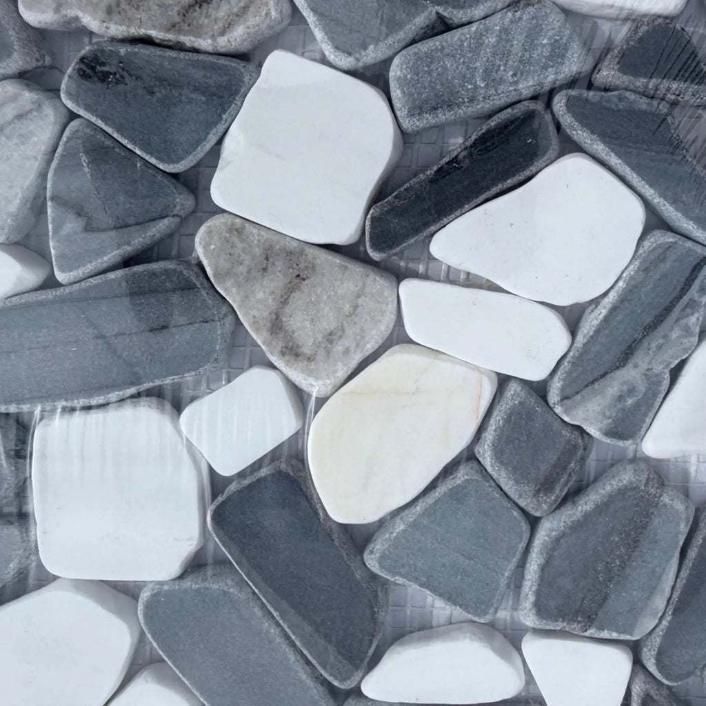 Gray and white pebble mosaic from Dolomite Bardiglio and Palissandro Tumbled Stone Sheet