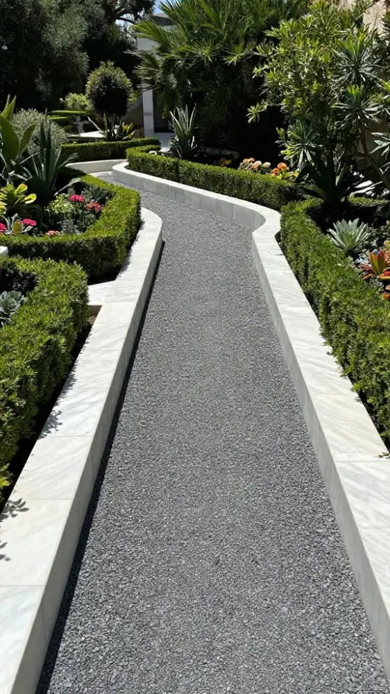 Pristine Courtyard Path Borders