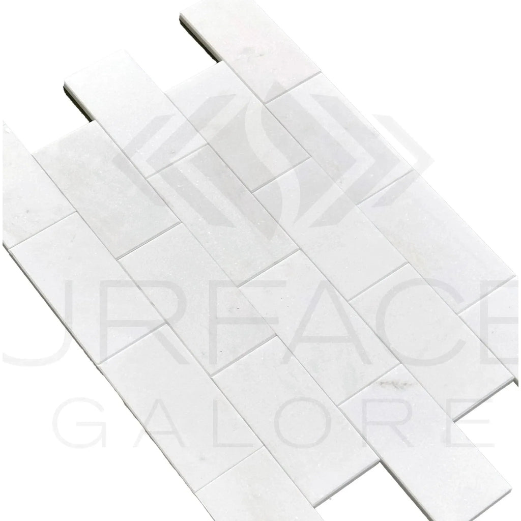 White rectangular tile mosaic of Thassos White Marble polished tile for flooring