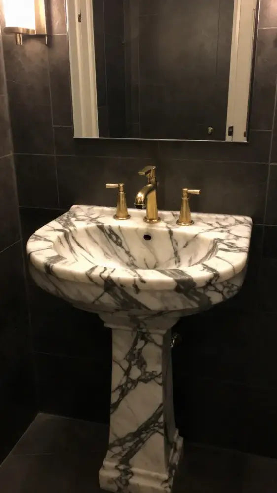 Powder Room Pedestal Sinks