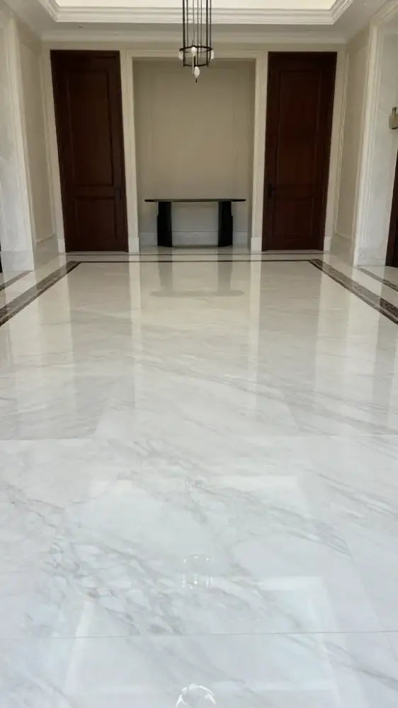 Elegant Floor Tiles for Grand Entryways